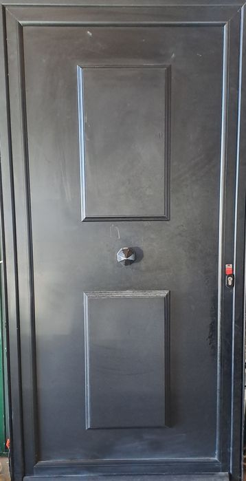 Porta aluminio preta