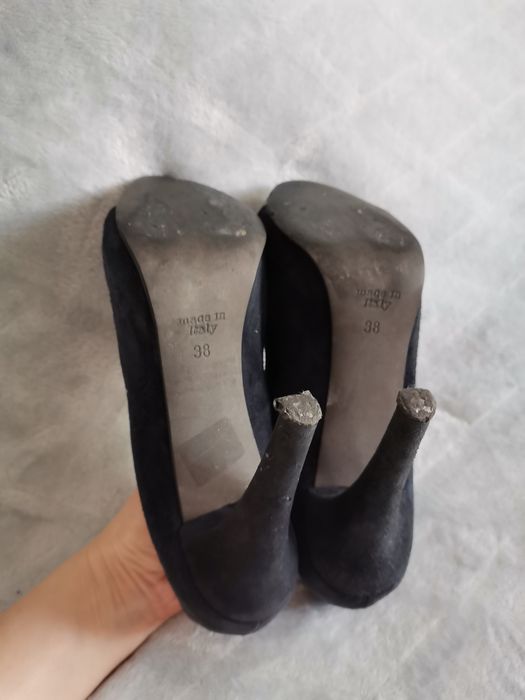 Szpilki granatowe Venezia, platforma