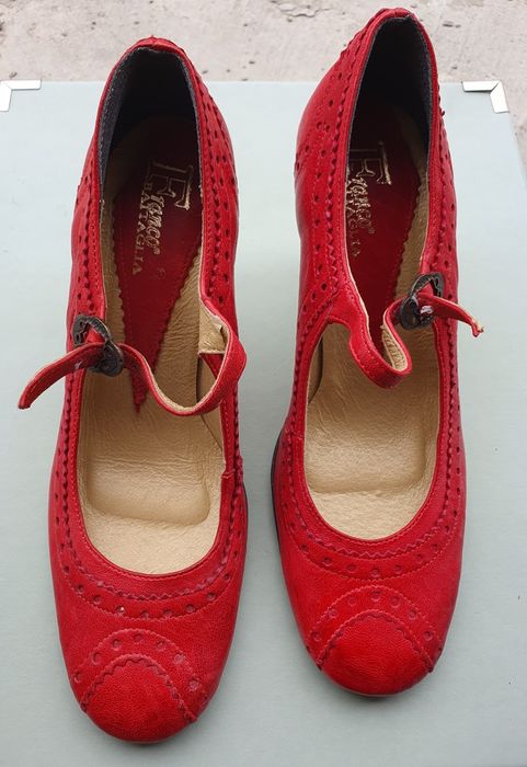 Skórzane buty na obcasie typu Mary Jane (38)