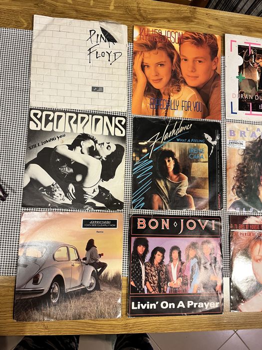 Cds música varia e discos vinil singles vários cantores