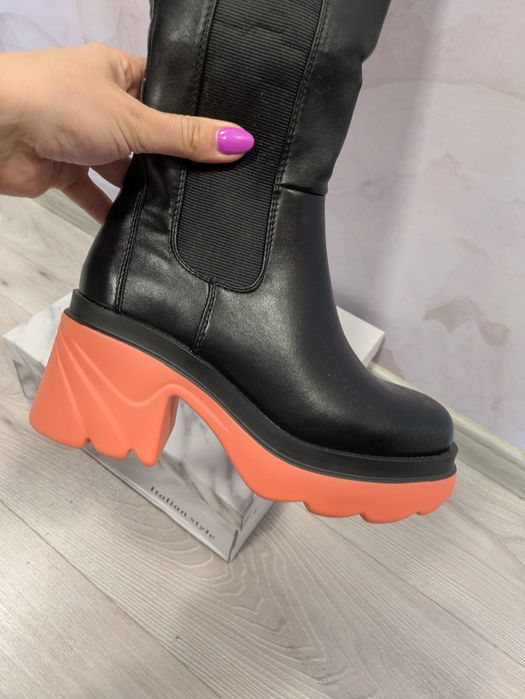 Czarne długie kozaki ocieplane 39 nowe