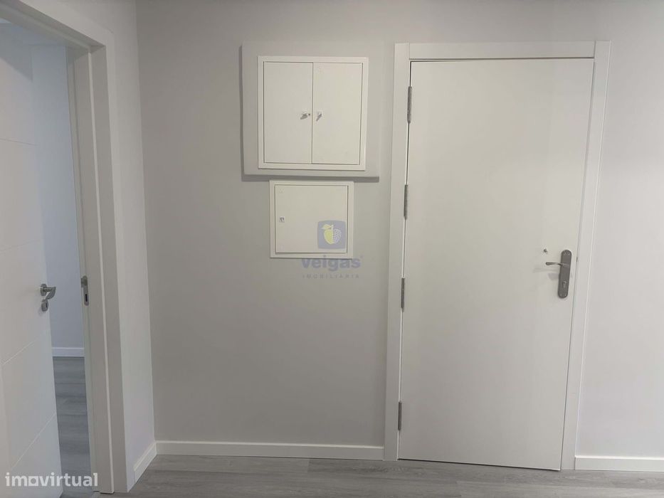 Oportunidade única: apartamento T2 em Oeiras para investimento seguro
