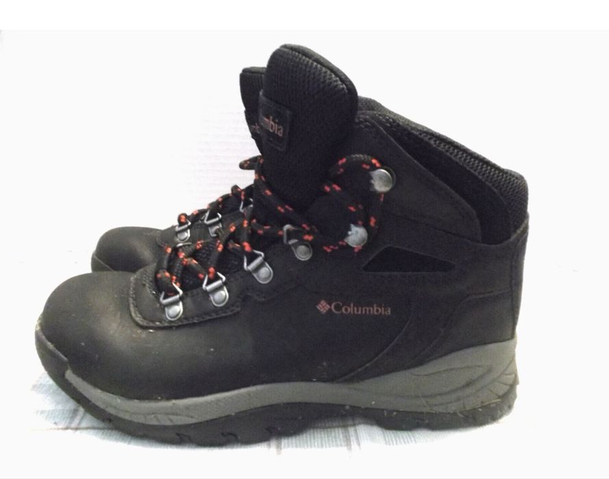Женские ботинки Columbia черного цвета размер 39
