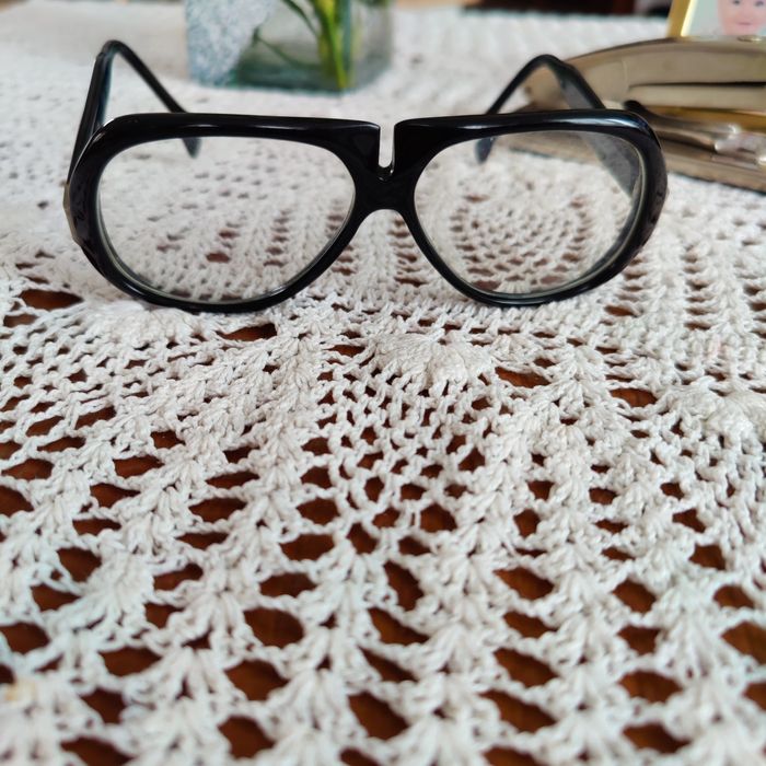 Okulary z czasów PRL-u Jan- Pierre