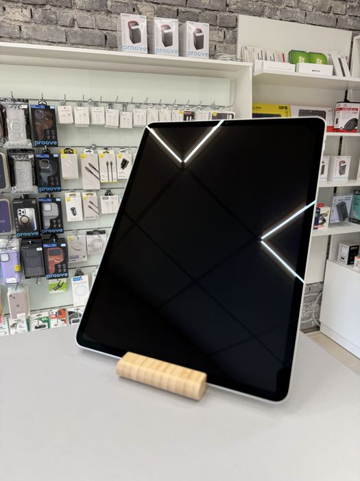 iPad Pro 12.9 2020 255Gb Silver WiFi Прекрасний стан ,без обмежень