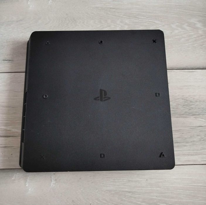 Konsola PS4 Slim 1TB