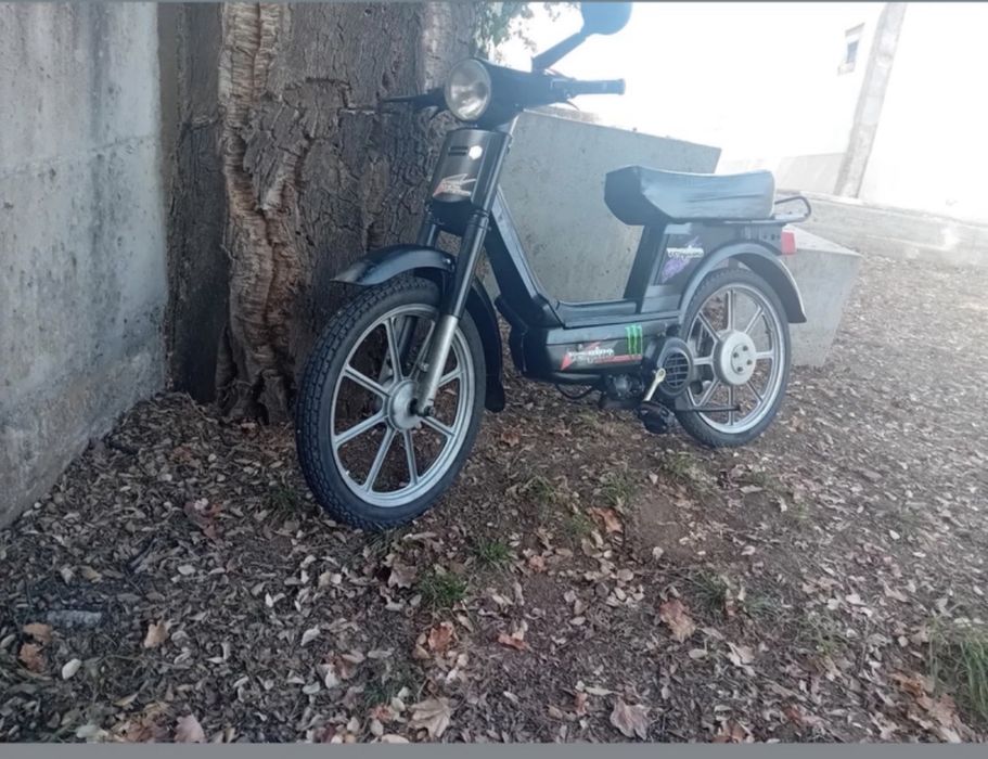 Vendo oi troco mibilete vespino