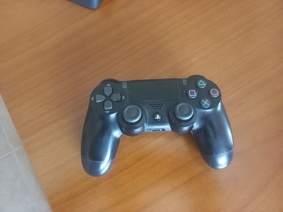 Playstation 4 SLIM 500 GB