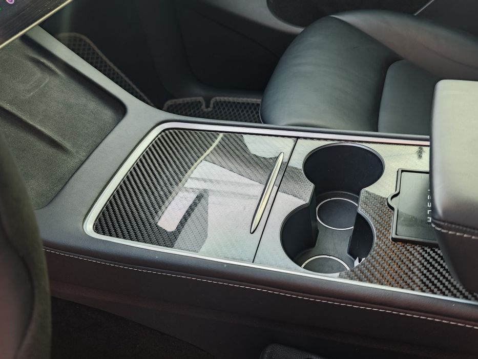 Tesla Model Y 2024р. 7 місць Продажа-Обмін