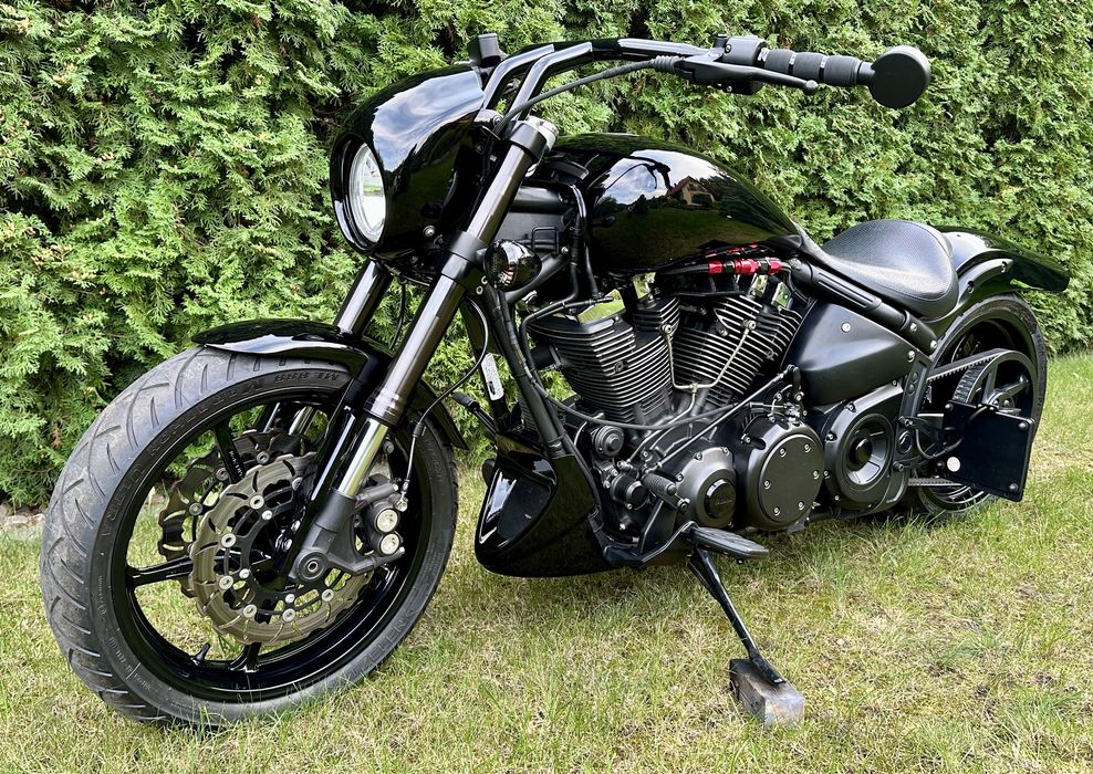 Yamaha XV1700 Road Star Warrior Custom, koło 260