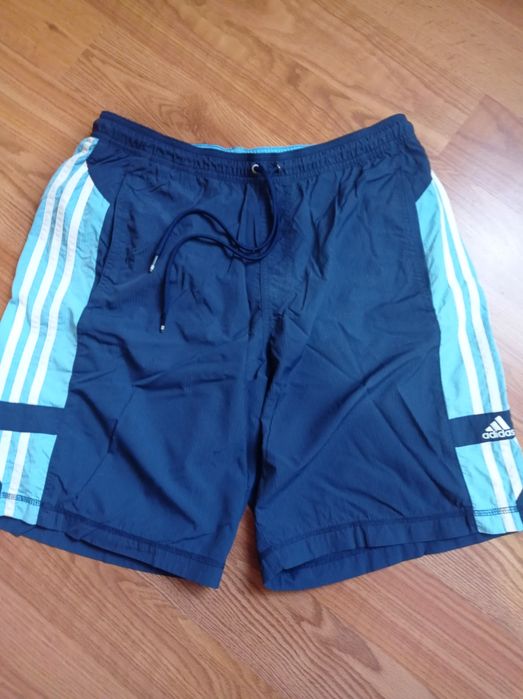 Оригінальні Шорти ADIDAS   розмір М
