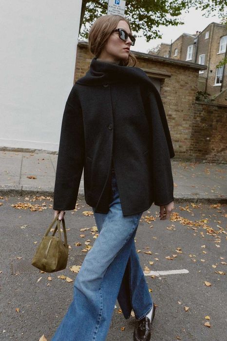 Пальто вовняне Zara з шарфом