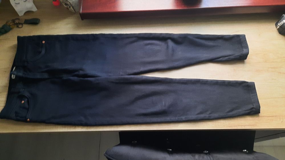 Spodnie bershka r.36