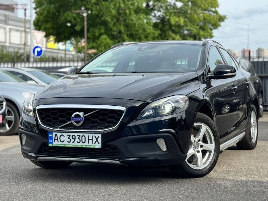 Volvo V40 Cross Country 1,6 D2 2013  ВІДЕО