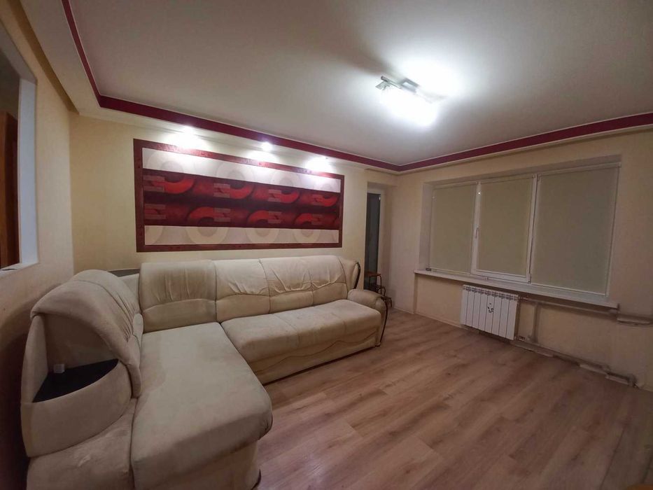 Продам двухкомнатную квартиру с ремонтом на Осипенковском мкр