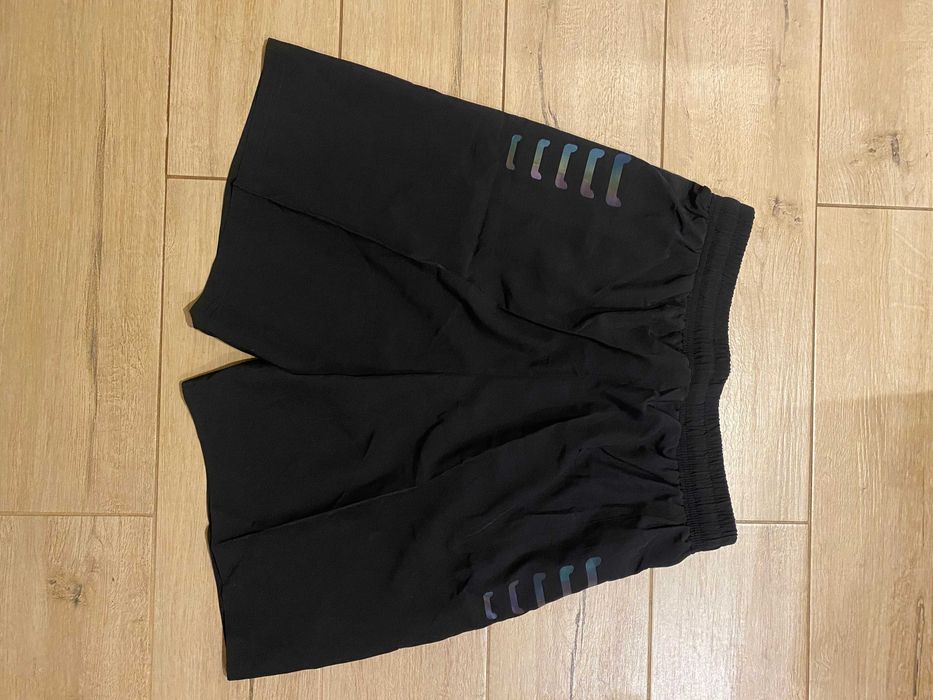 krótkie spodenki under armour