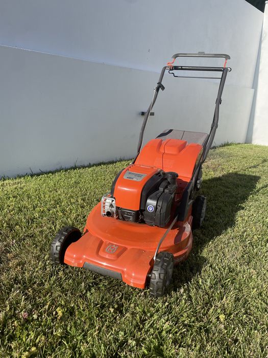 Husqvarna LC 253S