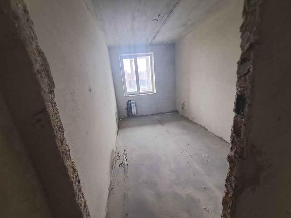 Продам 2 кімнатну квартиру в новобудові
