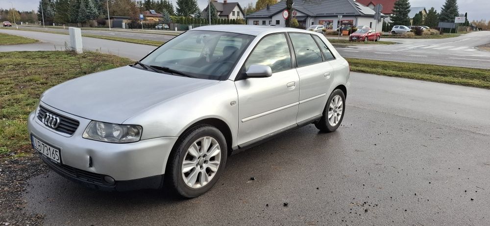 Audi a3 8l 1.6 102km