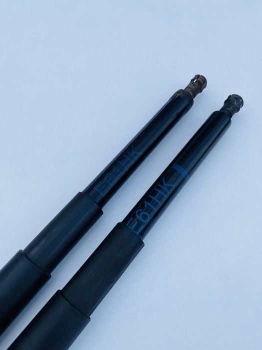 Амортизатори Ляди BMW E61 Універсал Амортизатор Багажника Е61