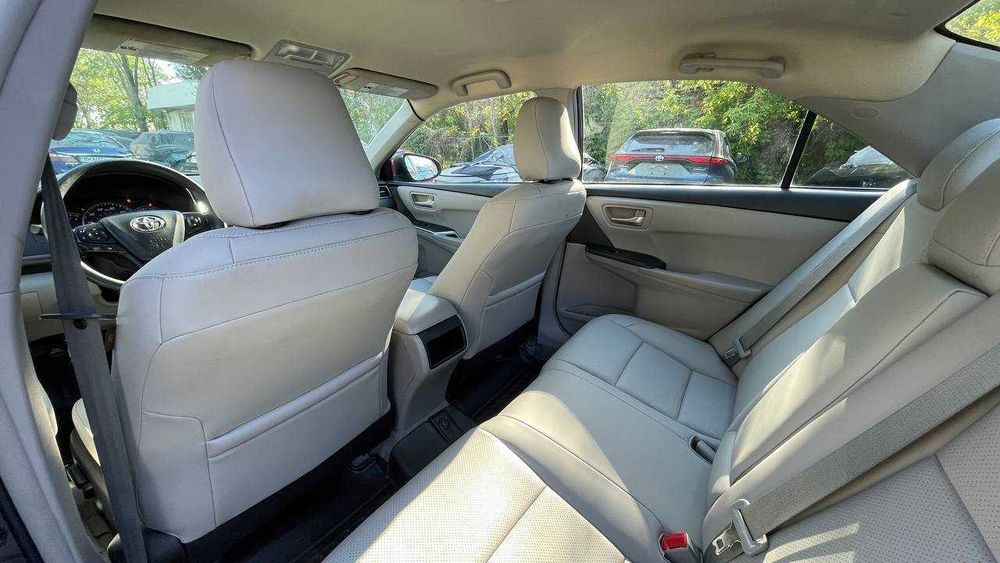 Toyota Camry 2016 2,5 кожа