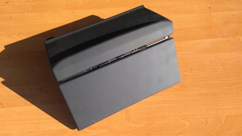 OSŁONA MOCOWANIE MERCEDES SL R231 A2318110014