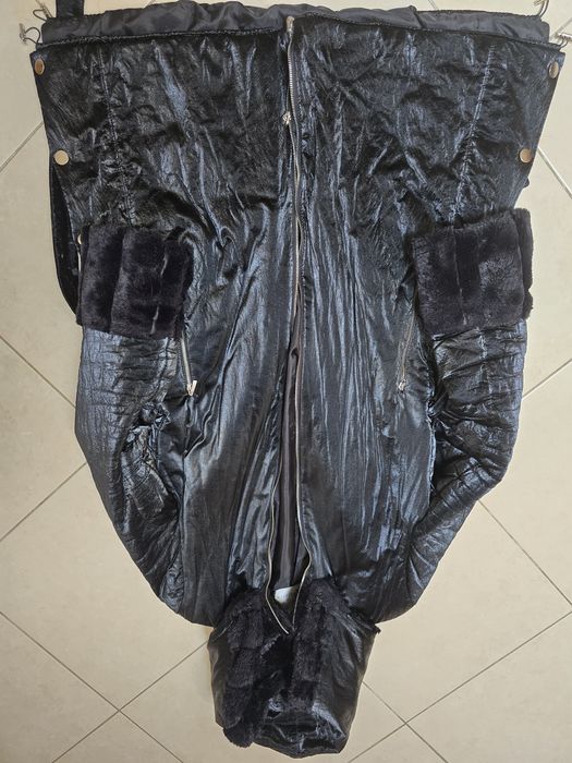 Casaco preto XXL com pelo