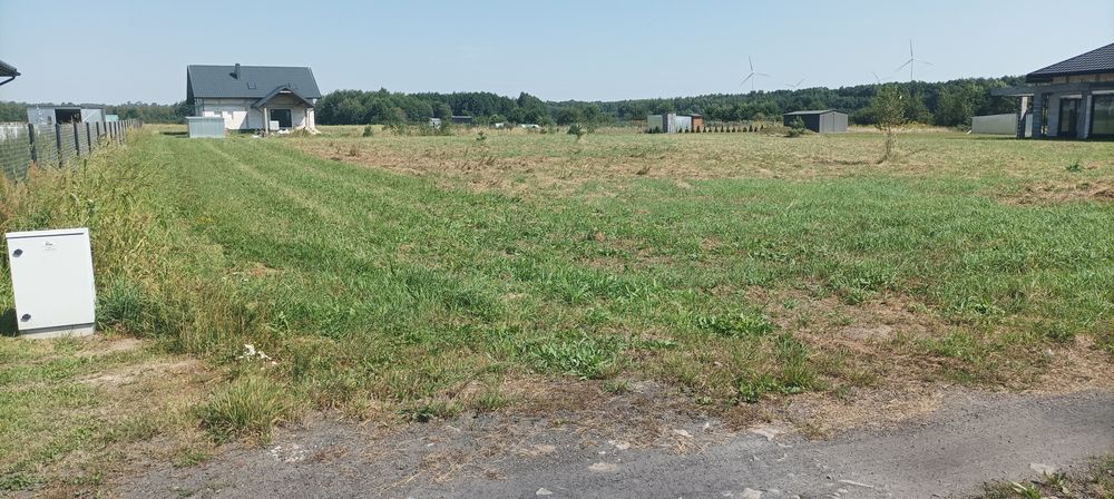 Działka budowlana 17,5/ 35 arów przy trasie Tomaszów-Ruda Wołoska