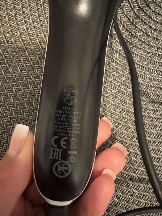 Машинка для стрижки волос Philips