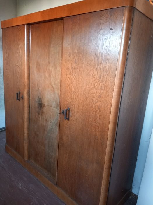 Stara szafa antyk do renowacji