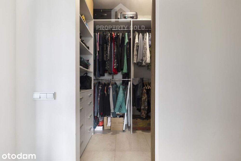 Przestronny apartament z widokiem na zatokę