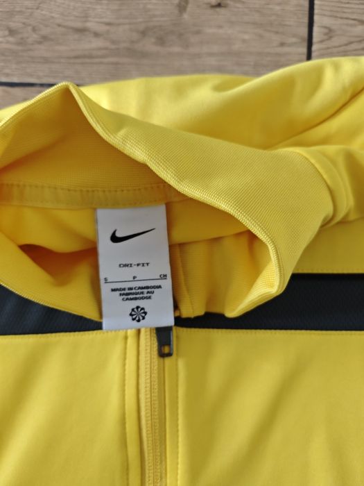 Bluza piłkarska Nike męska r.S nowa