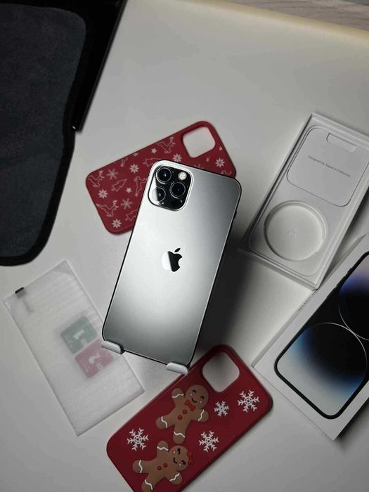 iPhone 12 Pro 6 GB / 128 GB 5G szary IDEALNY