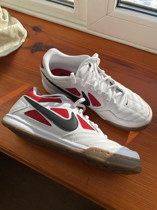 Кросівки NIKE GATO Нові 26см 41р