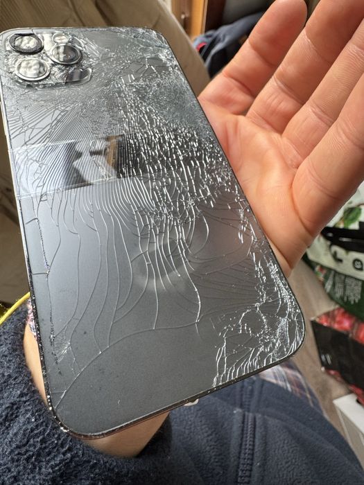 iPhone 12 Pro para peças