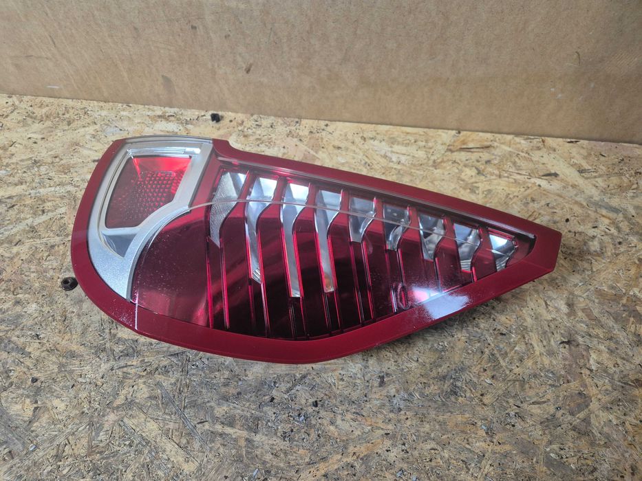 Renault Scenic III lampa tylna prawa tył.