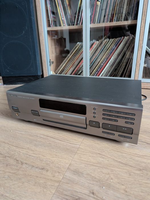 Odtwarzacz CD Kenwood DP-5050 + Pilot