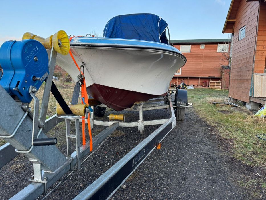 Łódź motorowa Fińska 450 x 185 SOFA HT 15