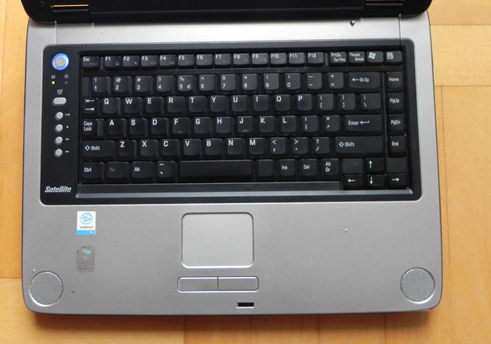 Toshiba Satellite M40X-163