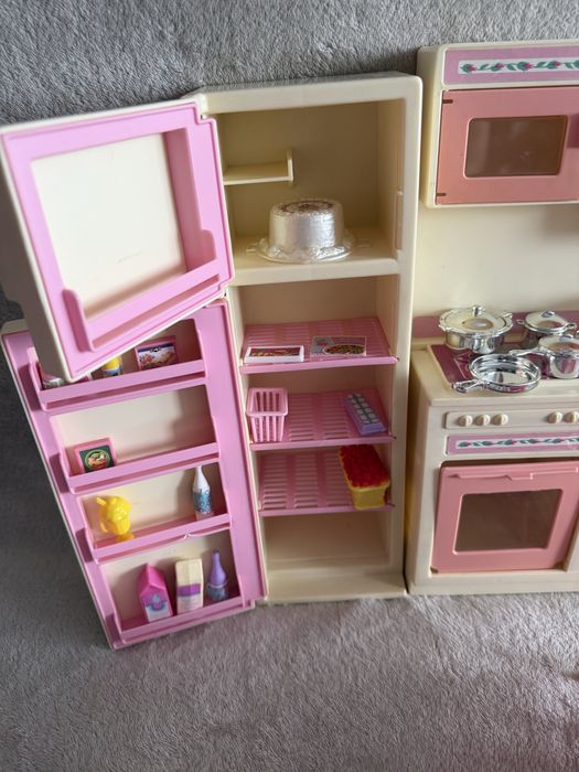 Zestaw Barbie kuchnia living pretty 1987