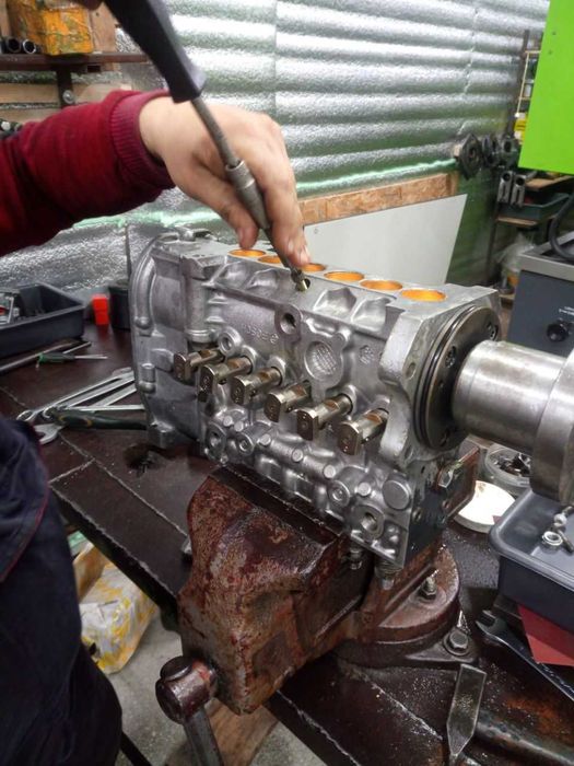 Ремонт ТНВД та діагностика паливної системи дизельних двигунів.