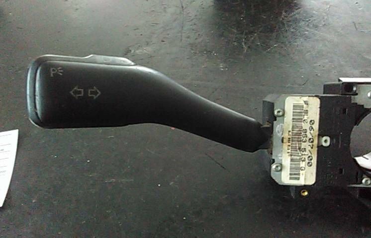 Conjunto / manetes de luzes e limpa vidros SEAT Toledo II (1M2)