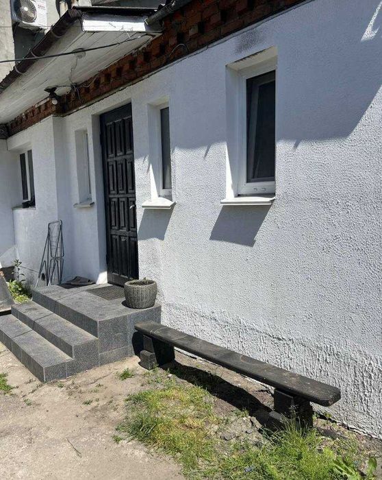 Продається чудова частина будинку