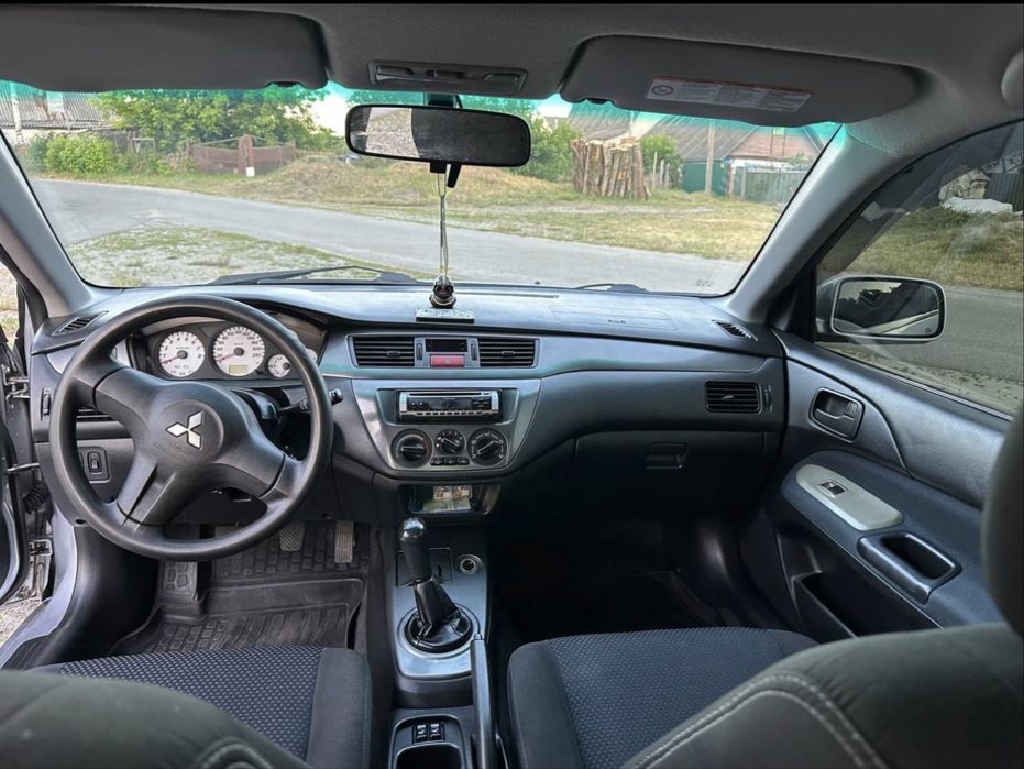 Mitsubishi Lancer 9 2007 год, 1.6 бензин