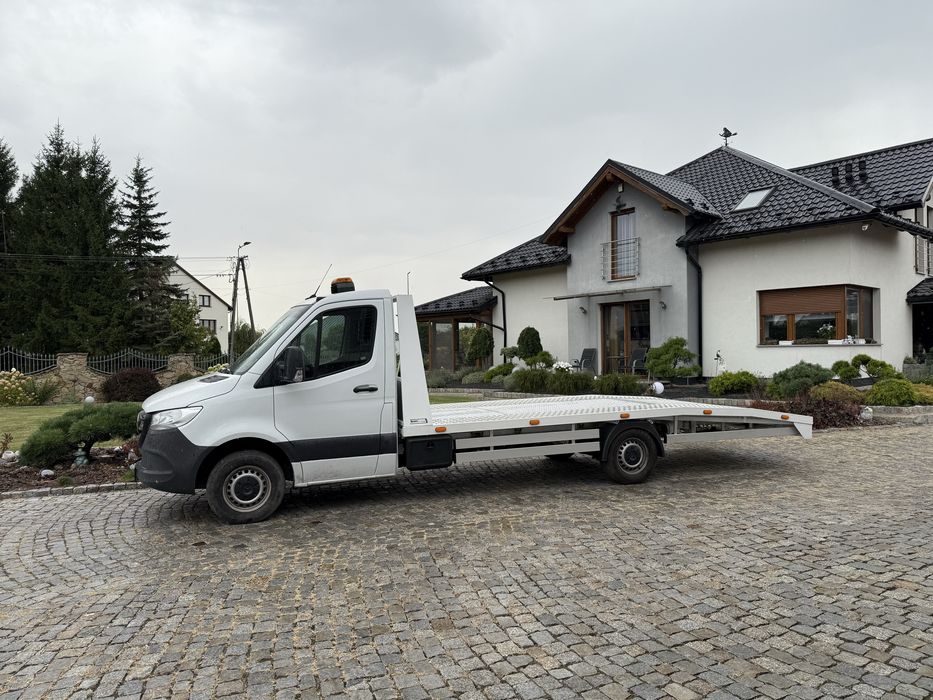 Zabudowa laweta pomoc drogowa mercedes sprinter iveco fiat master vw