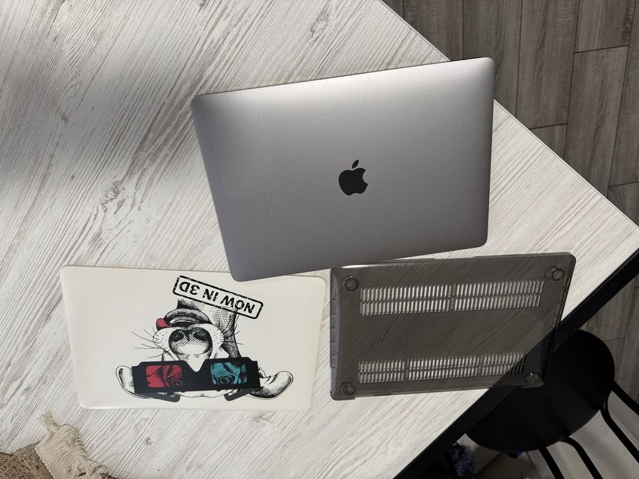 MacBook Pro 13” 2017