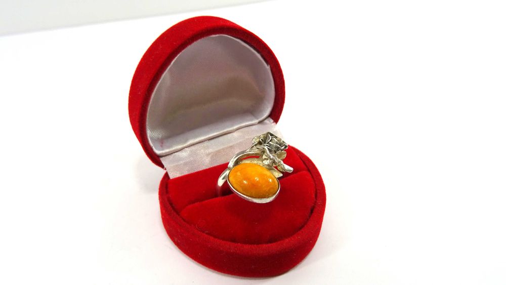 Bajerancki Srebrny Pierścioenk PR.:925, W.:4,44G., R.:16