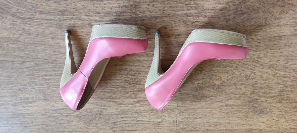 Женские туфли, хорошее состояние.