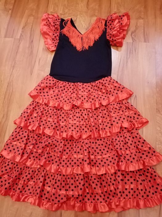 Маскарадные, карнавальные платья наряды.