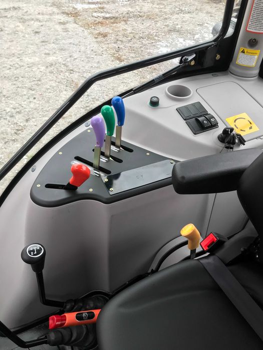 Трактор YTO NLY 1054-S